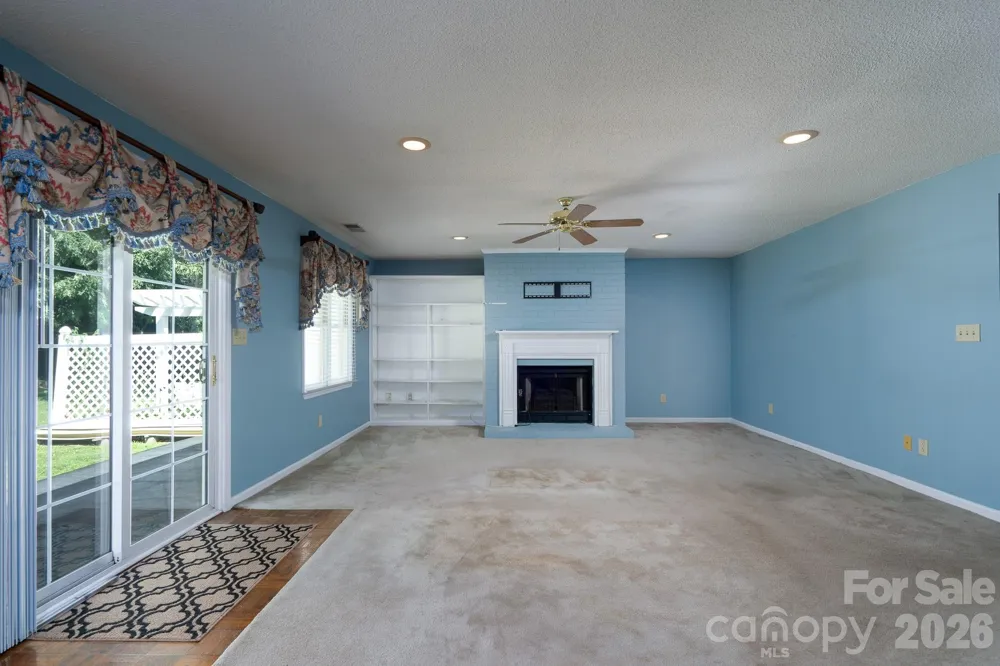 566 Camrose Circle NE Concord, NC 28025