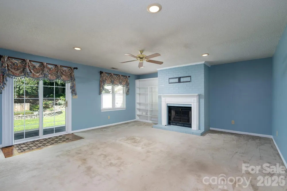 566 Camrose Circle NE Concord, NC 28025
