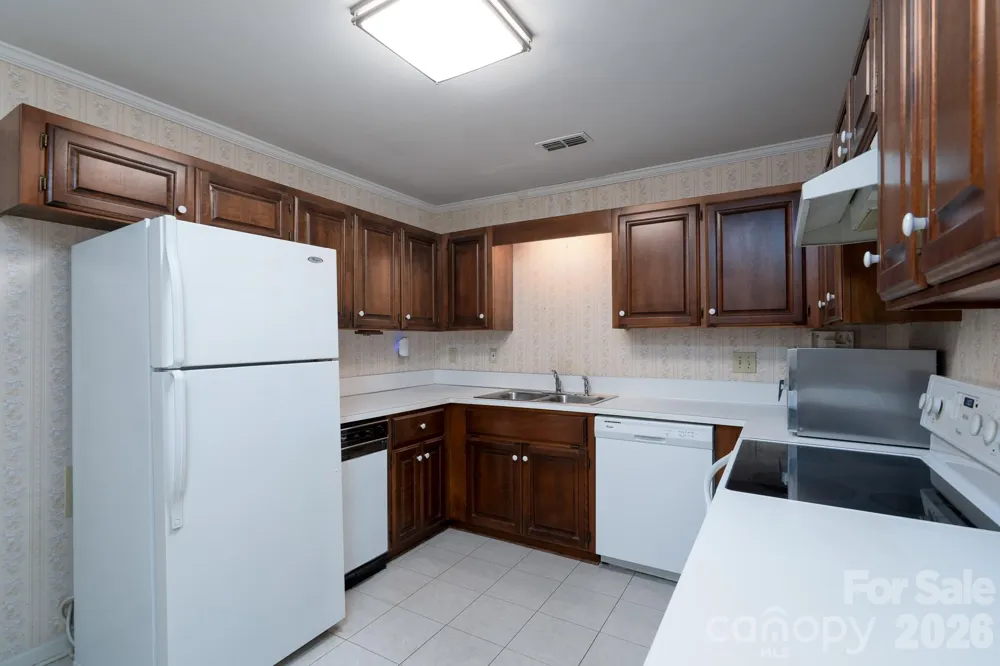 566 Camrose Circle NE Concord, NC 28025