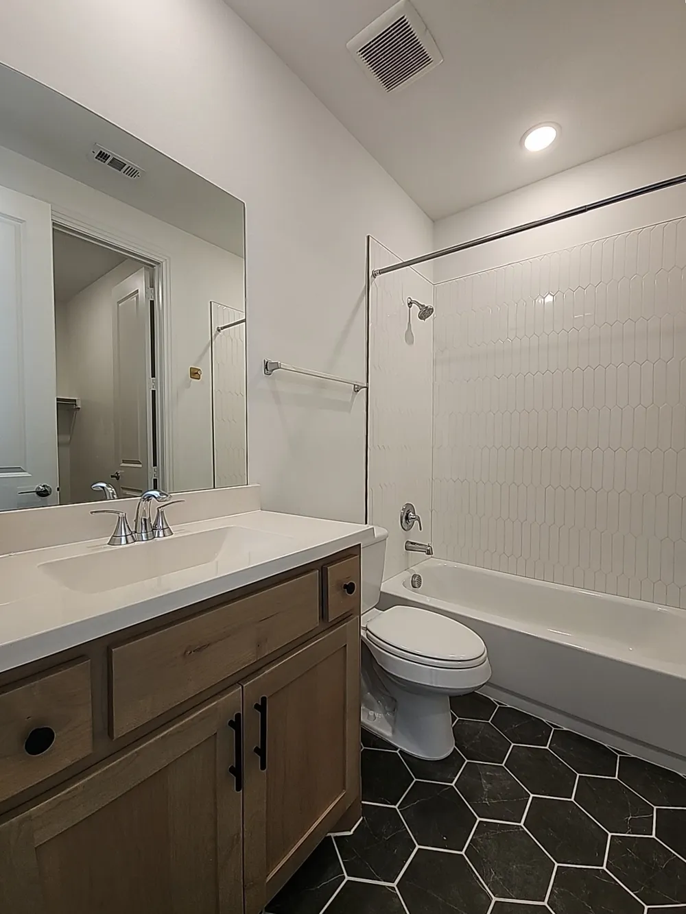 1149 Superbloom Avenue Justin, TX 76247