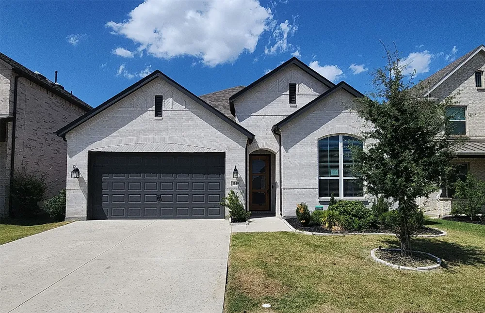 1149 Superbloom Avenue Justin, TX 76247