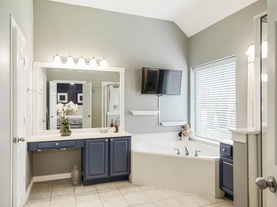 11656 Creekwood Drive Frisco, TX 75035