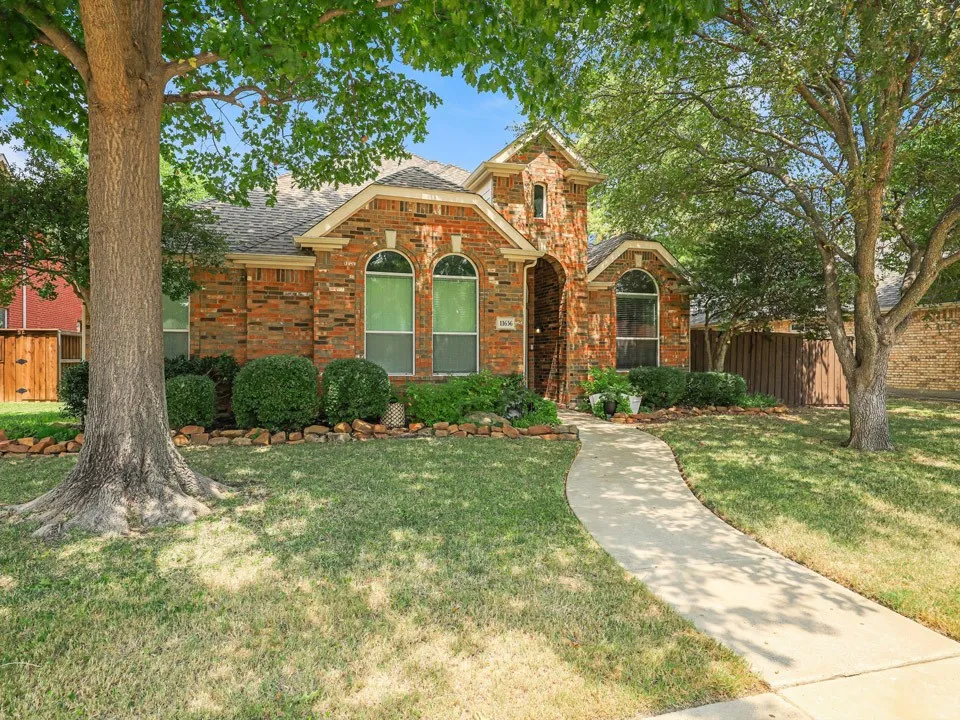 11656 Creekwood Drive Frisco, TX 75035
