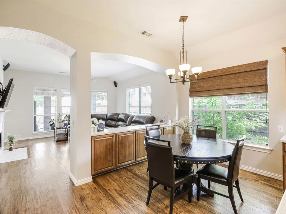 11656 Creekwood Drive Frisco, TX 75035