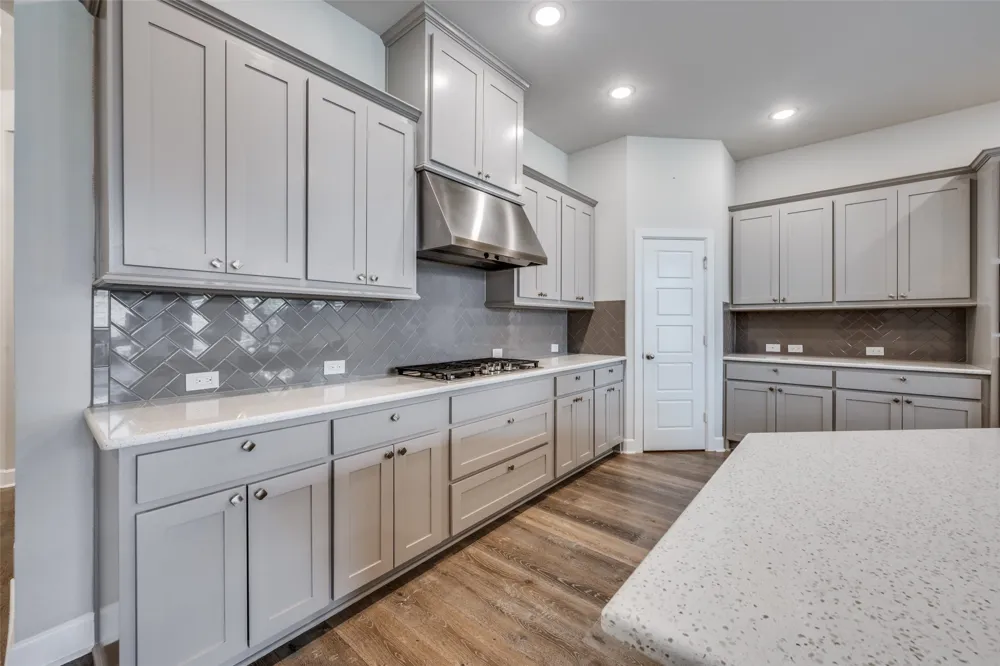 2615 High Bluff Drive Mansfield, TX 76063