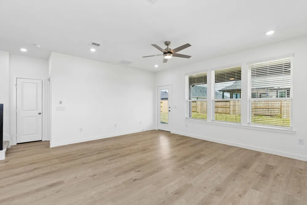 414 Ruby Ford Drive Cove, TX 77523