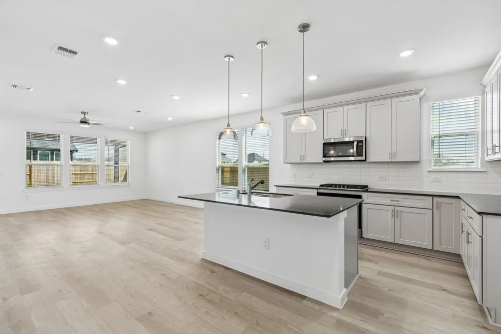 414 Ruby Ford Drive Cove, TX 77523