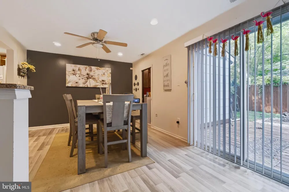 714 E ELM AVENUE Lindenwold, NJ 08021
