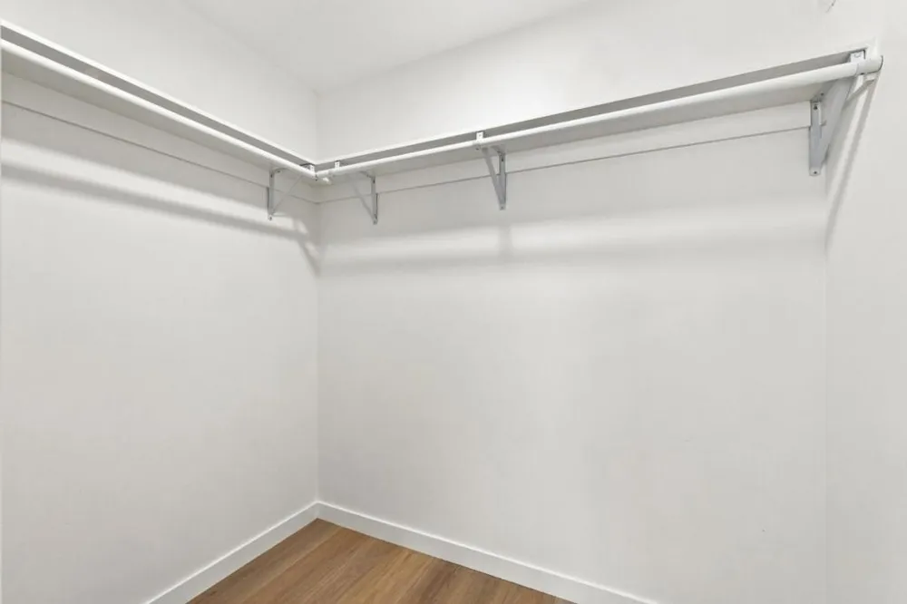 3992 Bibbits Drive Palo Alto, CA 94303