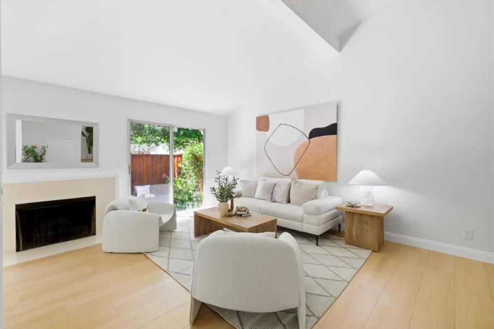 10939 Northshore Square Cupertino, CA 95014