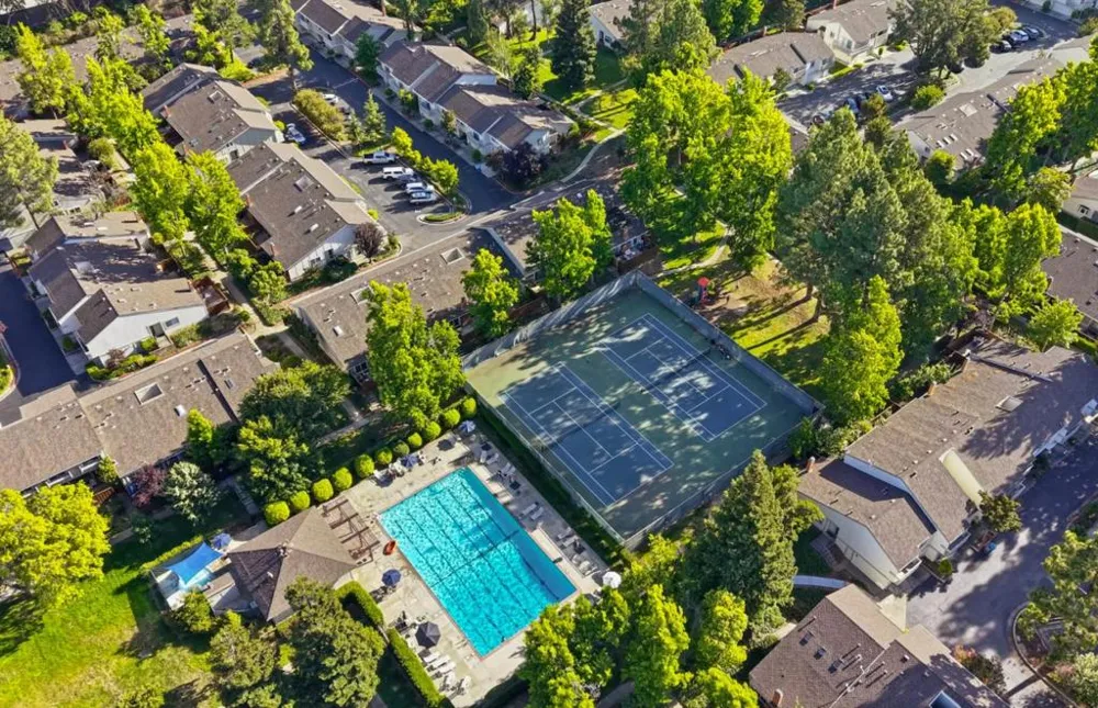 10939 Northshore Square Cupertino, CA 95014