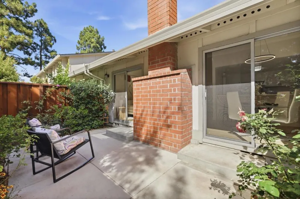 10939 Northshore Square Cupertino, CA 95014