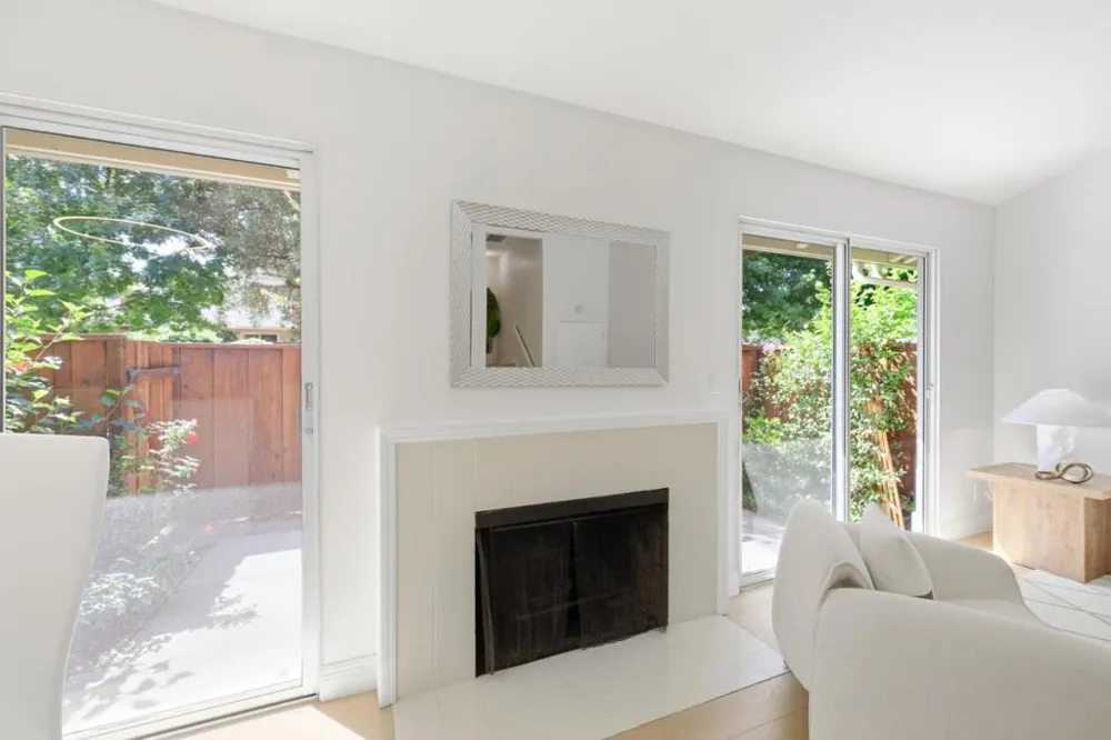 10939 Northshore Square Cupertino, CA 95014
