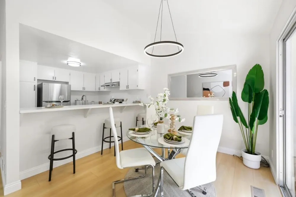 10939 Northshore Square Cupertino, CA 95014
