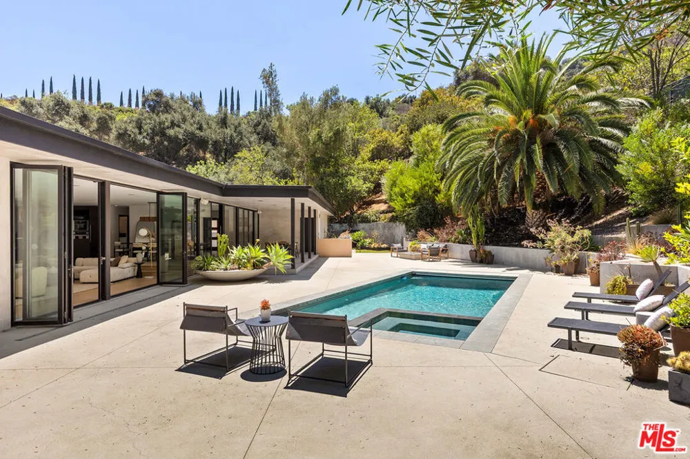 9991 Liebe Drive Los Angeles, CA 90210
