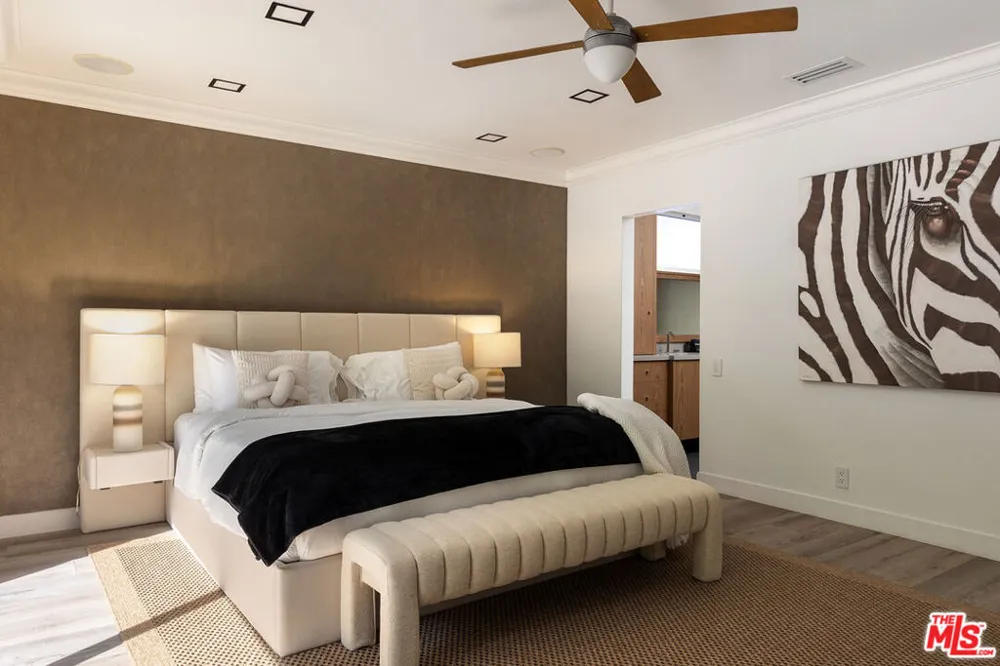 9991 Liebe Drive Los Angeles, CA 90210