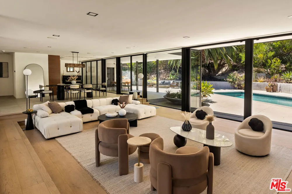 9991 Liebe Drive Los Angeles, CA 90210