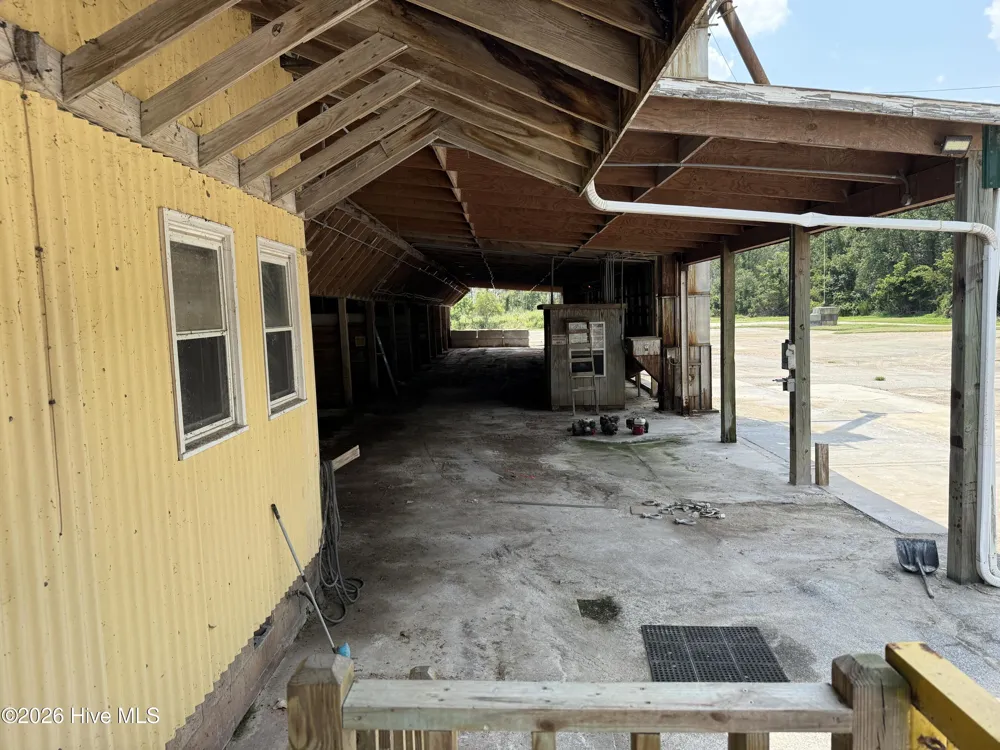 28536 Us 264 Highway E Belhaven, NC 27810