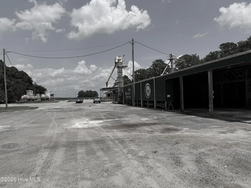 28536 Us 264 Highway E Belhaven, NC 27810