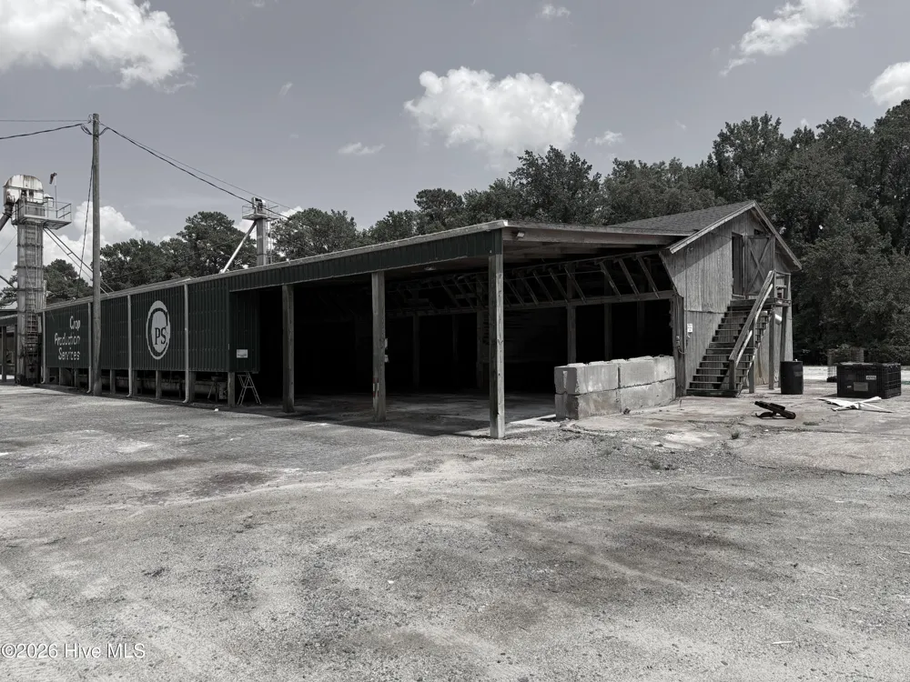28536 Us 264 Highway E Belhaven, NC 27810