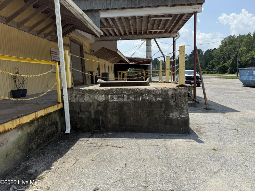 28536 Us 264 Highway E Belhaven, NC 27810