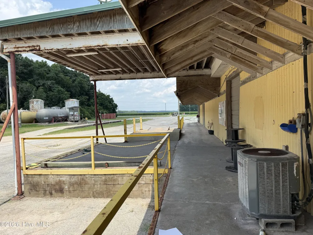 28536 Us 264 Highway E Belhaven, NC 27810