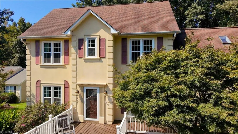 7605 Keating Drive Stokesdale, NC 27310