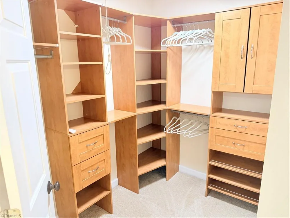 7605 Keating Drive Stokesdale, NC 27310