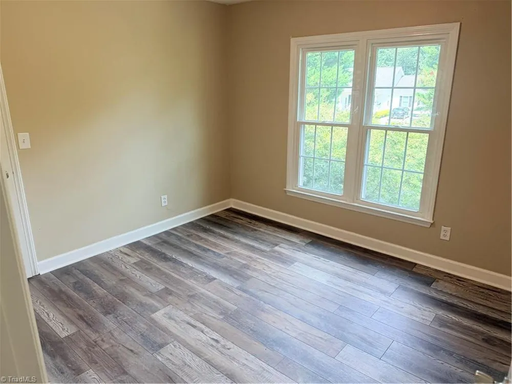 7605 Keating Drive Stokesdale, NC 27310