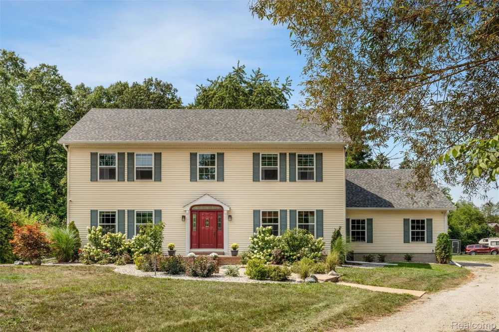 21280 Merriman Road Huron Charter Township, MI 48164
