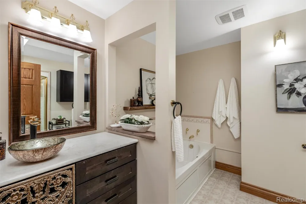 21280 Merriman Road Huron Charter Township, MI 48164