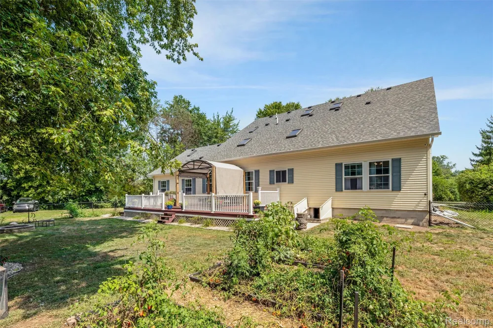 21280 Merriman Road Huron Charter Township, MI 48164