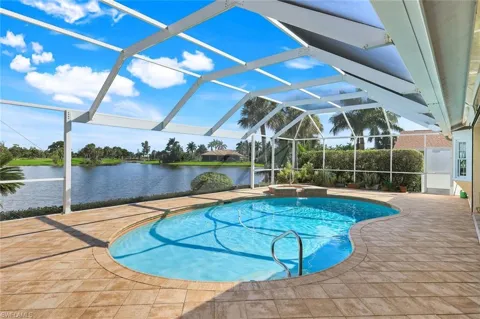 16111 Forest Oaks Drive