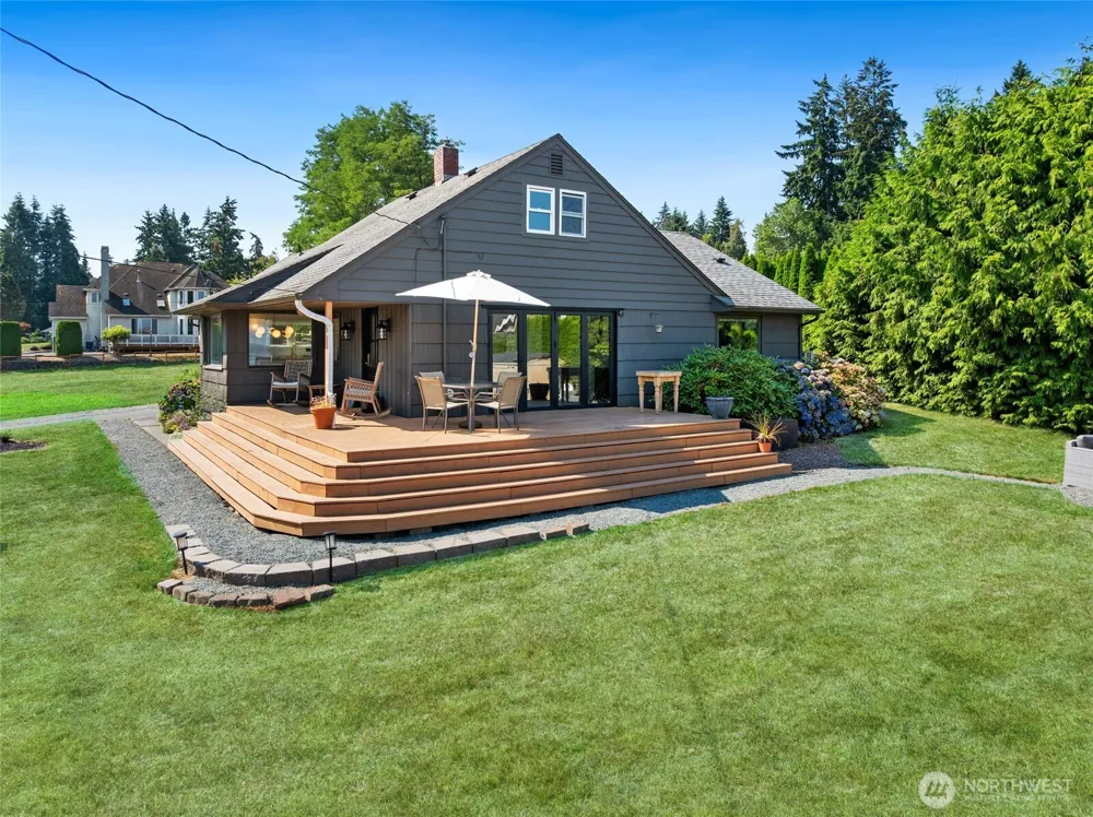 30005 21st Avenue SW Federal Way, WA 98023