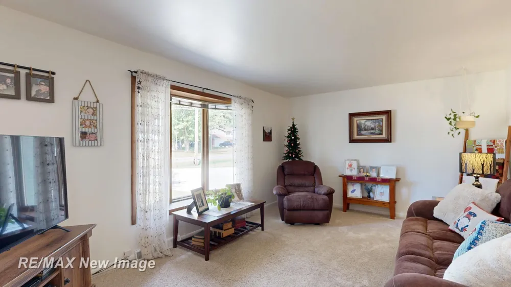 8195 Area Drive Thomas Township, MI 48609