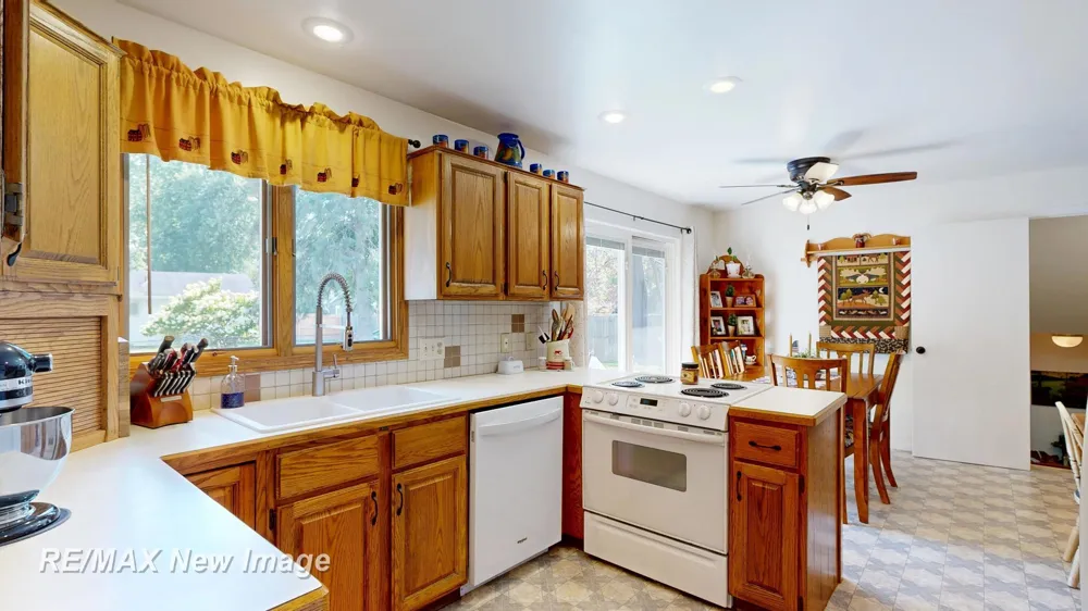 8195 Area Drive Thomas Township, MI 48609