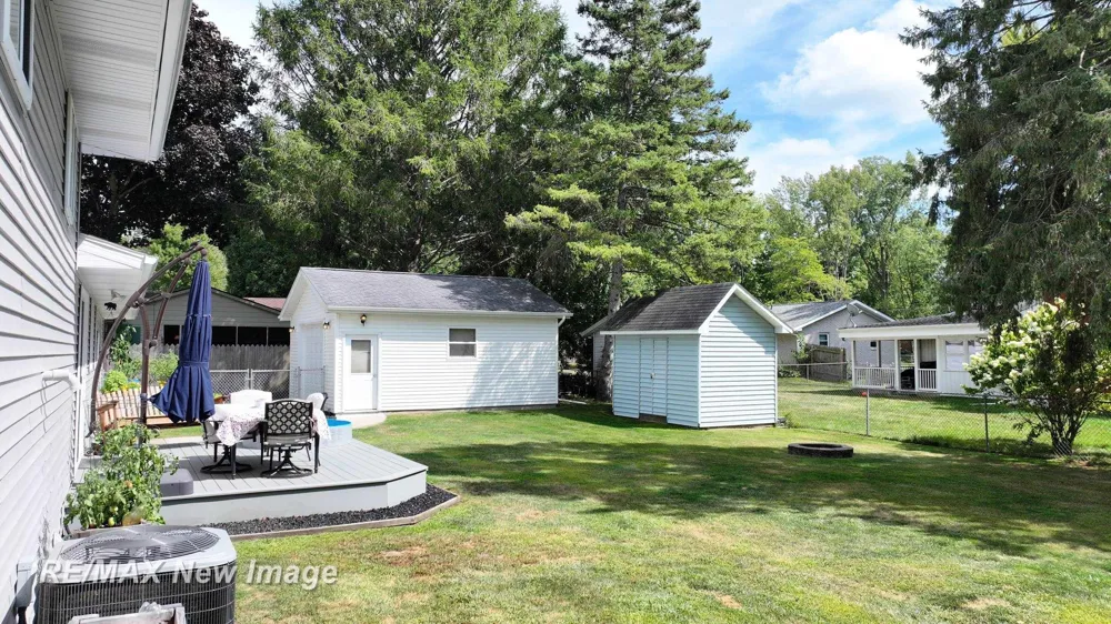 8195 Area Drive Thomas Township, MI 48609