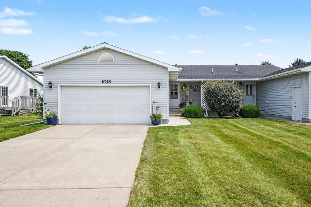 1013 Sweeney Street Mt Pleasant City, MI 48858