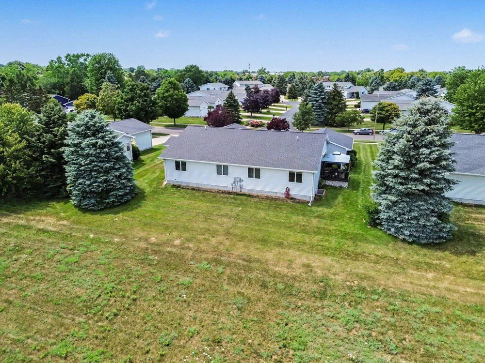 1013 Sweeney Street Mt Pleasant City, MI 48858