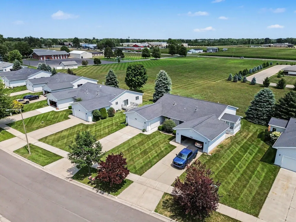 1013 Sweeney Street Mt Pleasant City, MI 48858