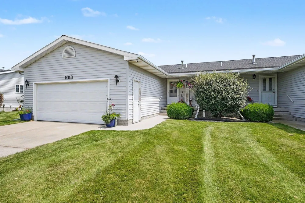 1013 Sweeney Street Mt Pleasant City, MI 48858