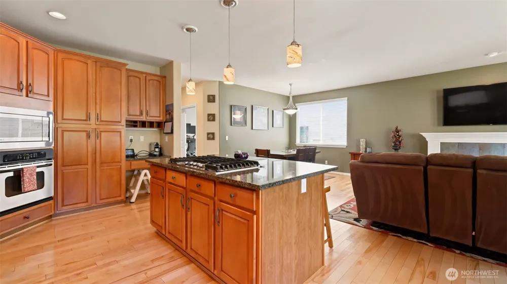 24610 SE 278th Street Maple Valley, WA 98038