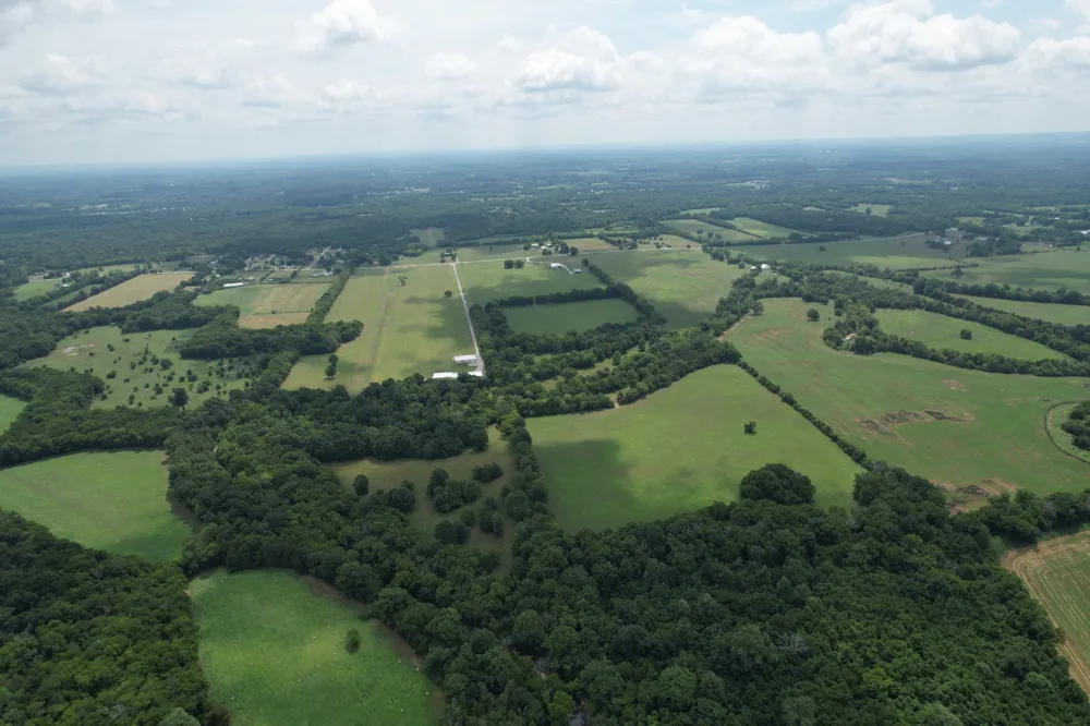 3130 Nashville Hwy Lewisburg, TN 37091