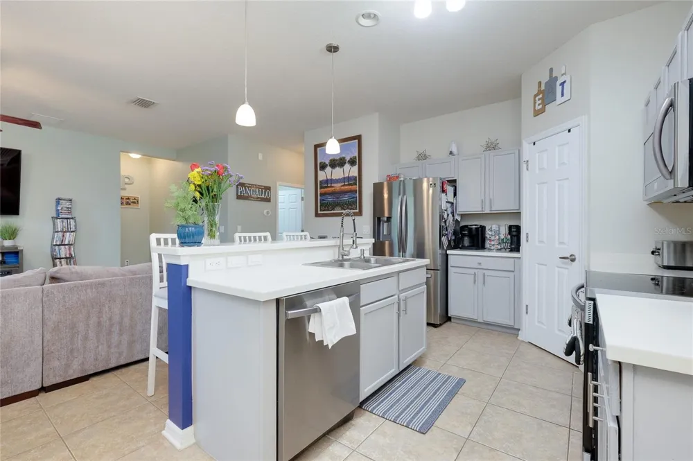 7919 113TH AVE E AVENUE E Parrish, FL 34219