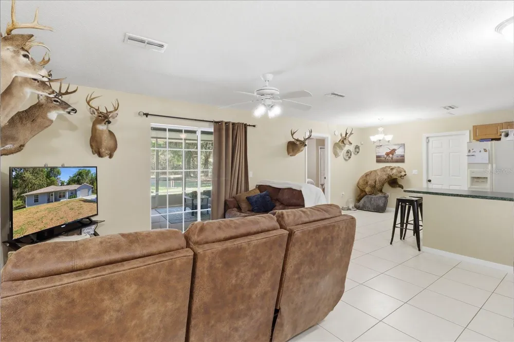 9878 RIVERWOOD DRIVE Crystal River, FL 34428