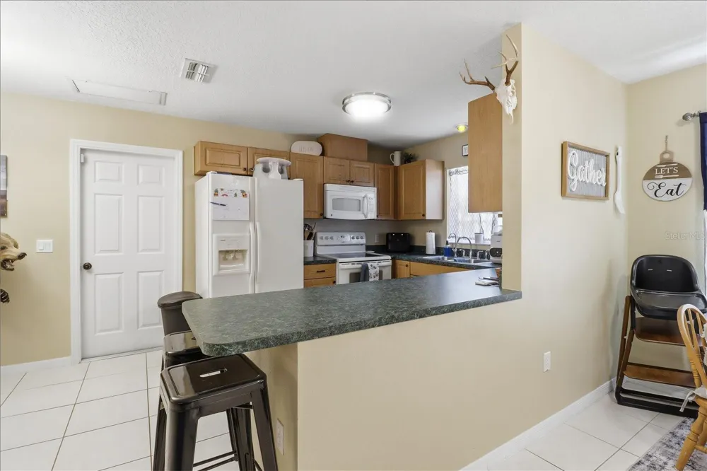 9878 RIVERWOOD DRIVE Crystal River, FL 34428
