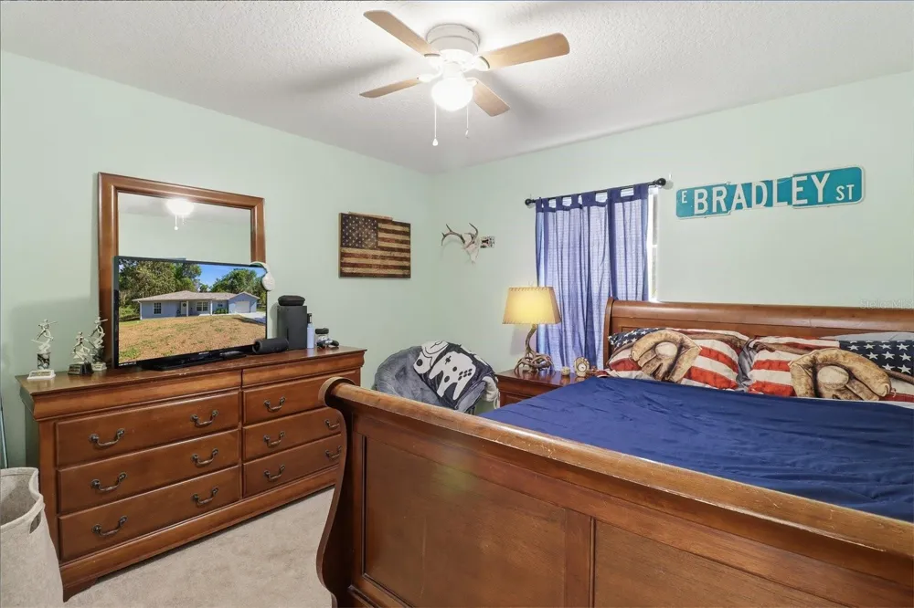 9878 RIVERWOOD DRIVE Crystal River, FL 34428
