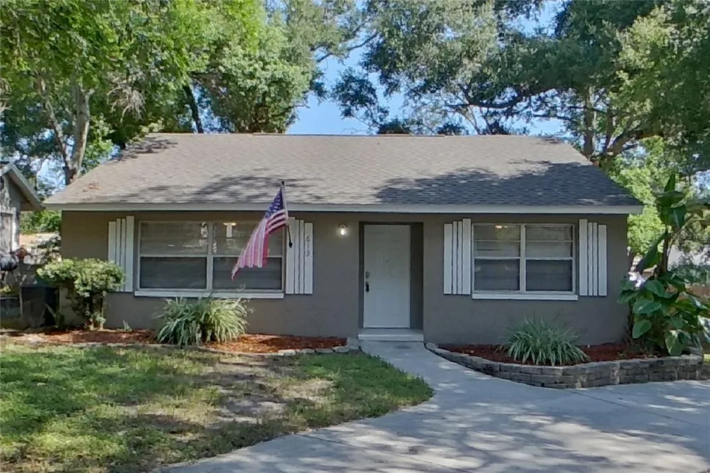 Address Not Shown Tarpon Springs, FL 34689