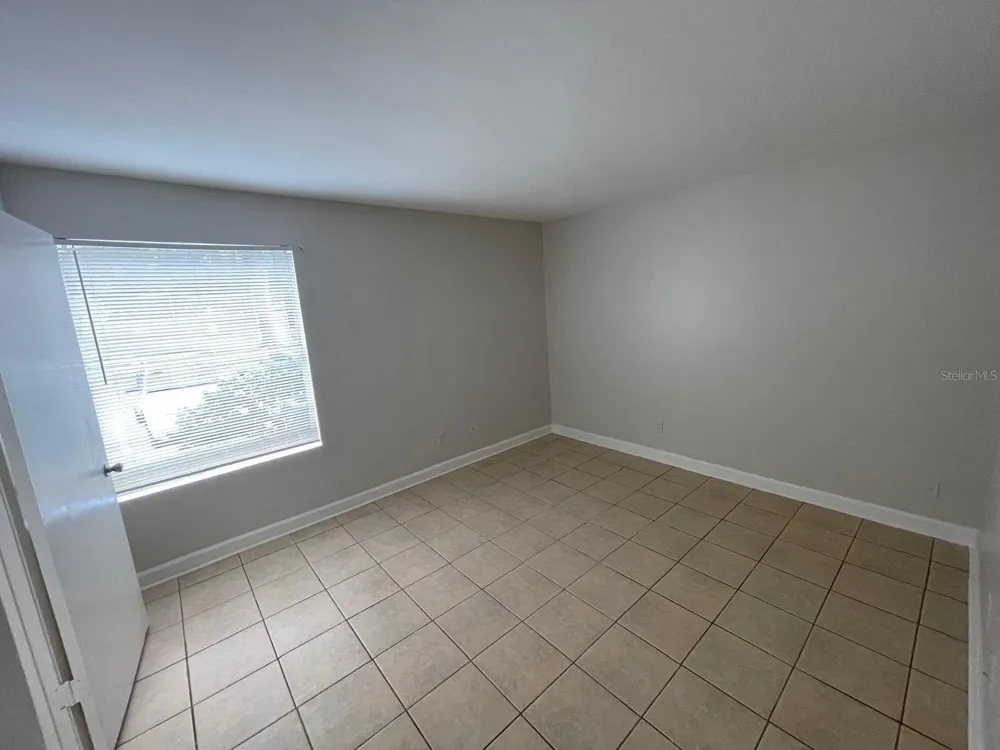 4708 WALDEN CIRCLE #1812 Orlando, FL 32811