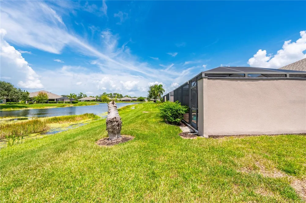 3541 LAKEWOOD BOULEVARD North Port, FL 34287